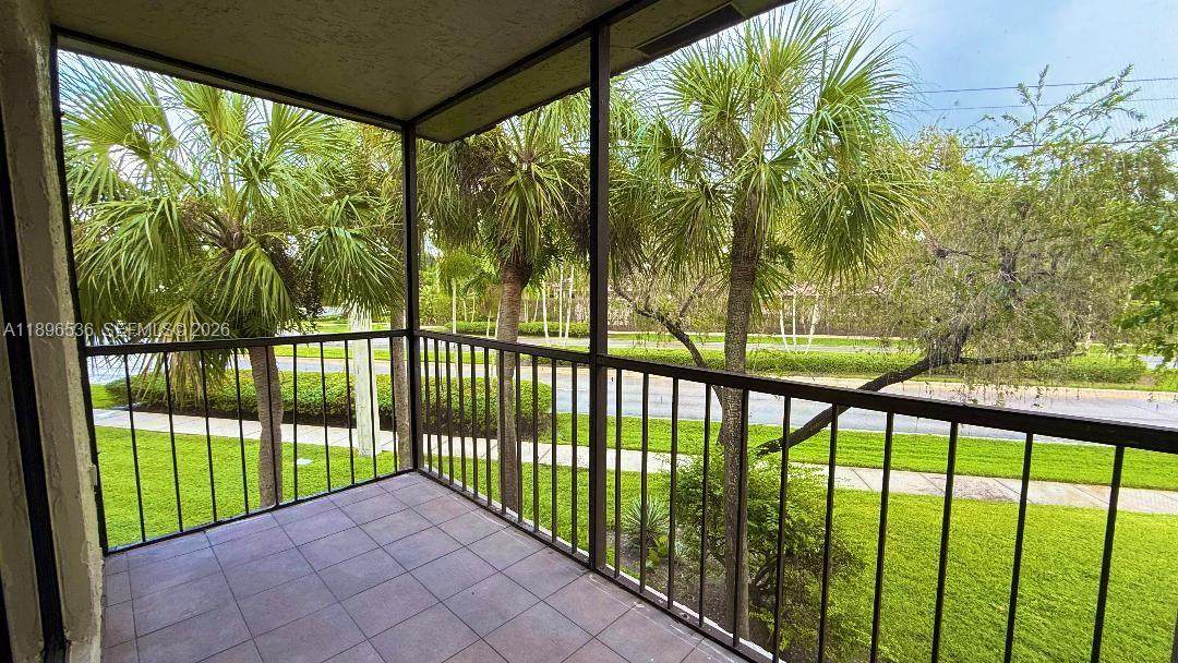 https://bt-photos.global.ssl.fastly.net/miami/1280_boomver_2_A11896536-2.jpg