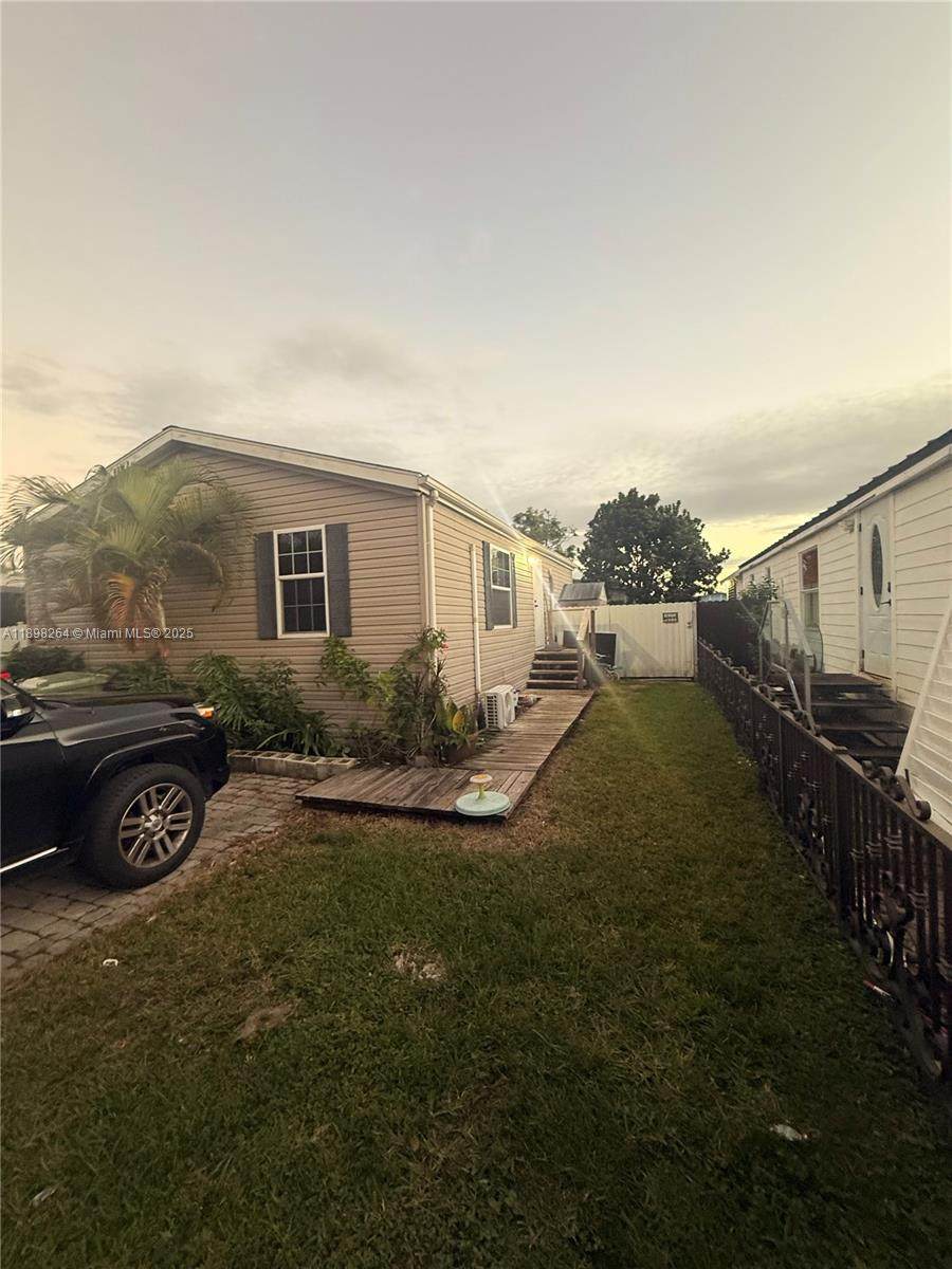 https://bt-photos.global.ssl.fastly.net/miami/orig_boomver_2_A11898264-2.jpg