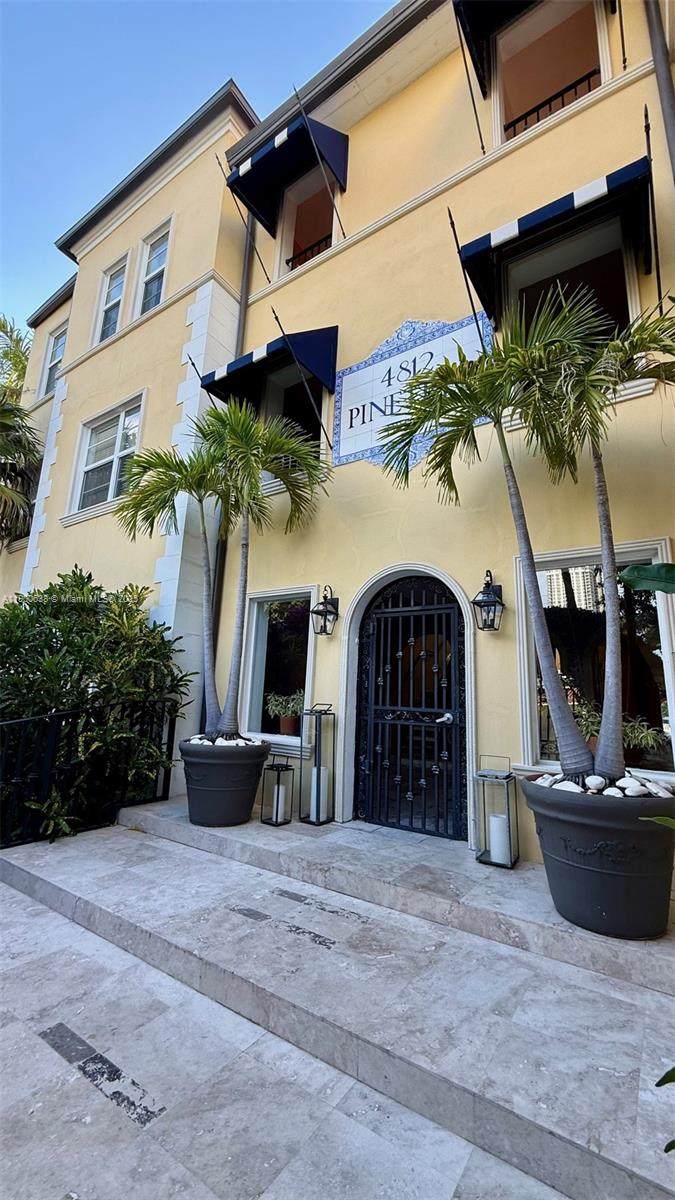 https://bt-photos.global.ssl.fastly.net/miami/orig_boomver_2_A11900638-2.jpg
