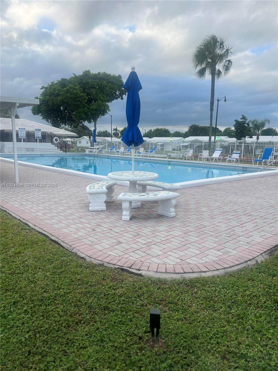 https://bt-photos.global.ssl.fastly.net/miami/orig_boomver_2_A11904896-2.jpg