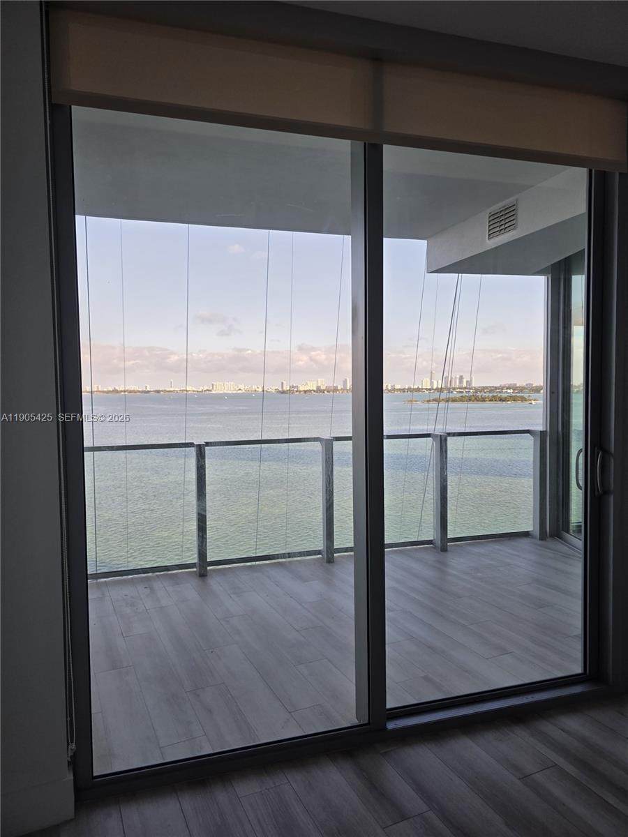 https://bt-photos.global.ssl.fastly.net/miami/orig_boomver_2_A11905425-2.jpg