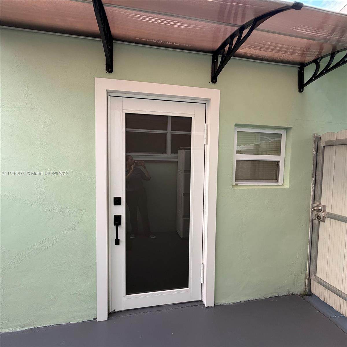 6524 Wiley St - Photo 1