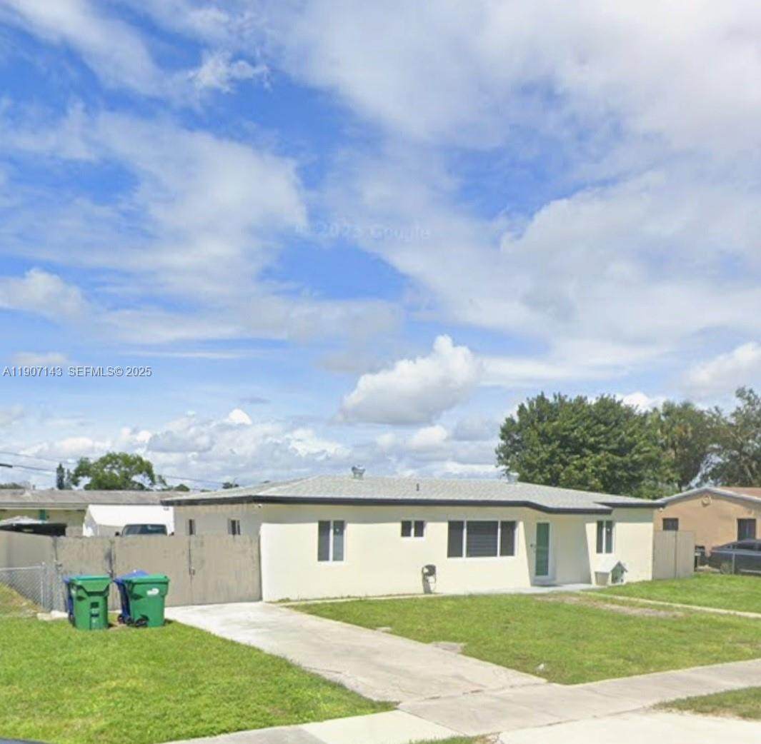 2845 164th Ter - Photo 1