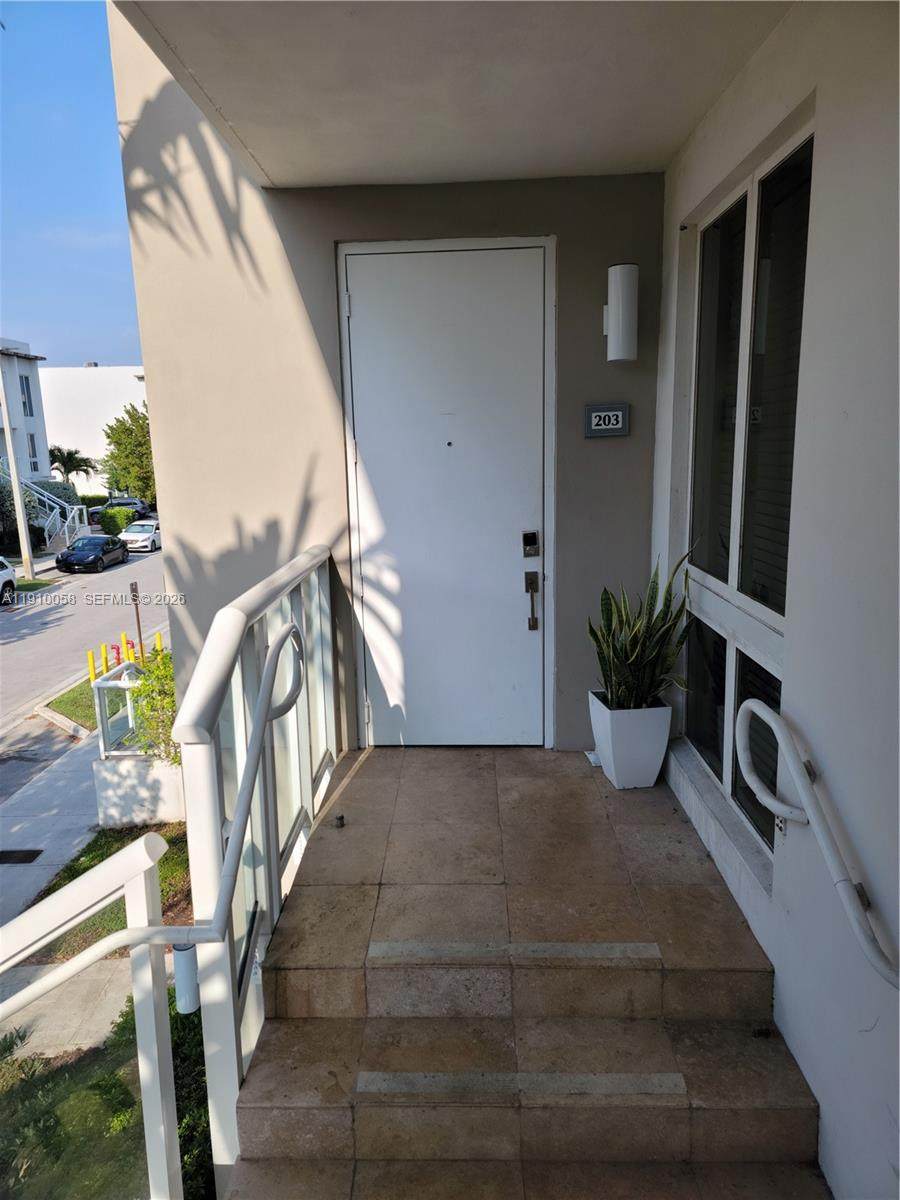 https://bt-photos.global.ssl.fastly.net/miami/orig_boomver_2_A11910058-2.jpg