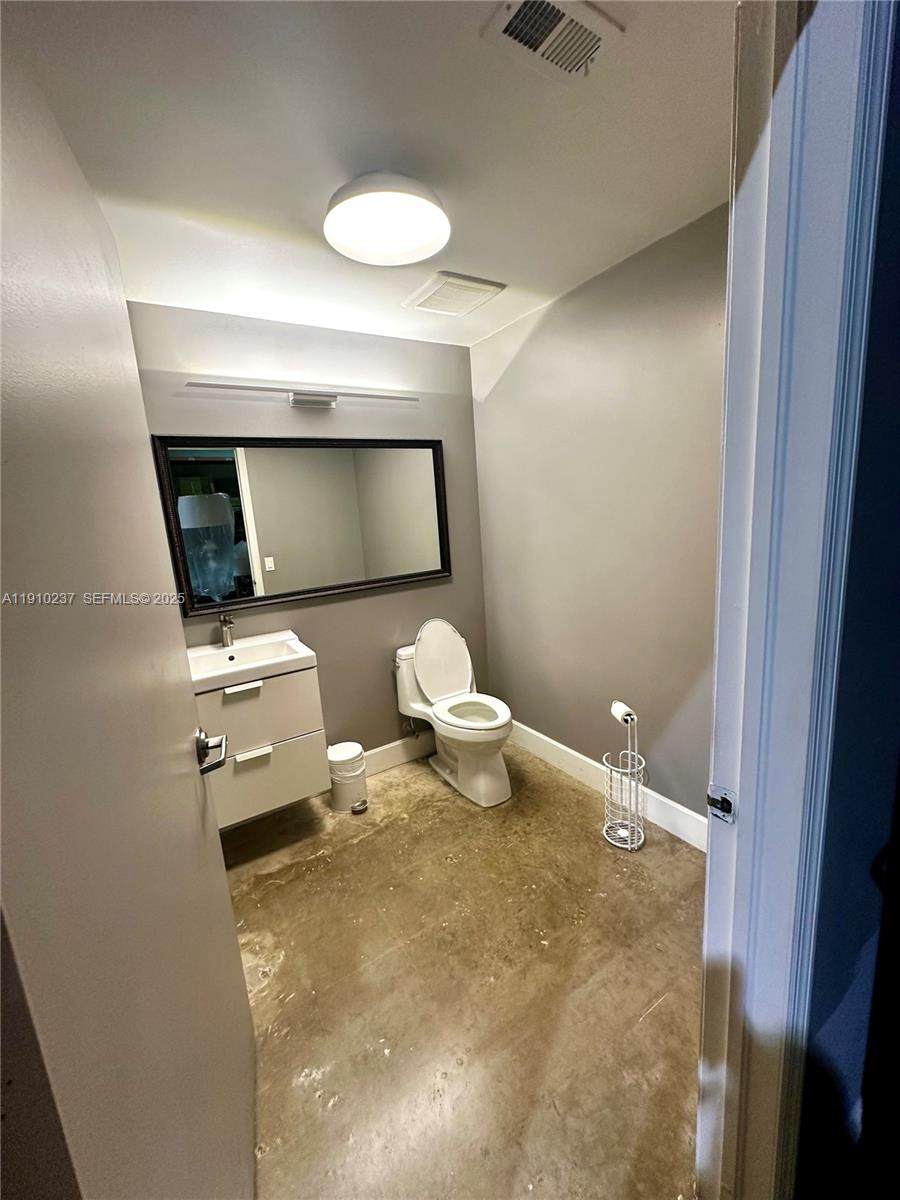 https://bt-photos.global.ssl.fastly.net/miami/orig_boomver_2_A11910237-2.jpg