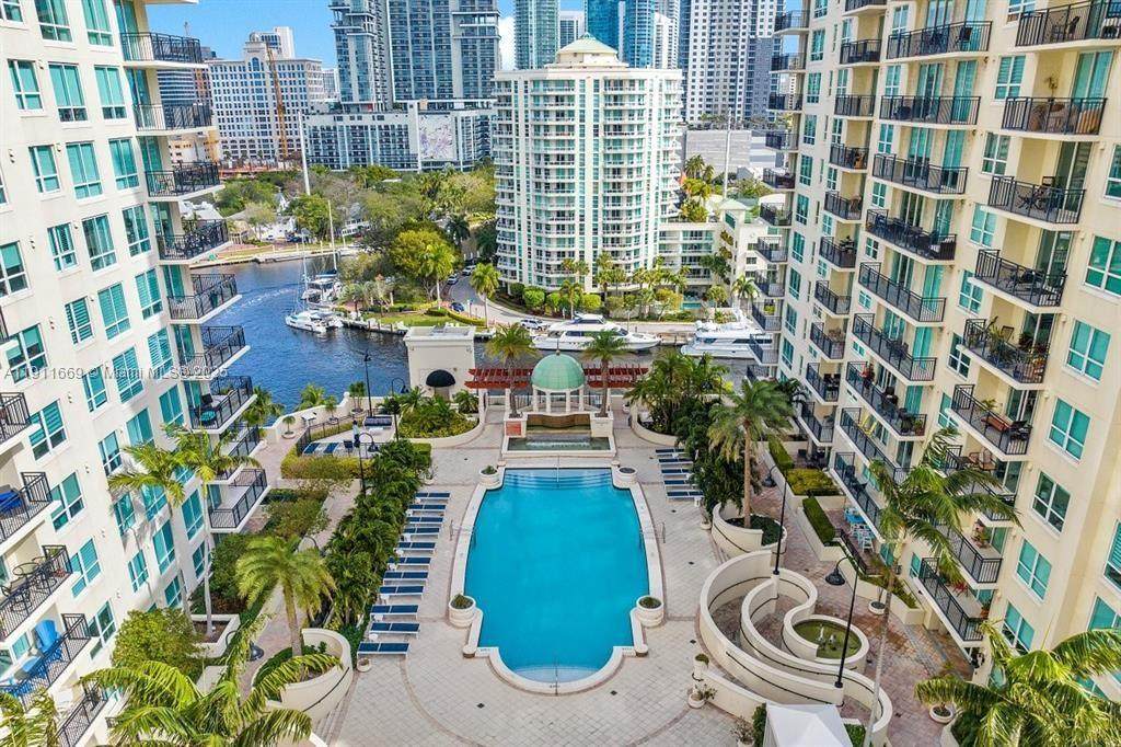 610 Las Olas Blvd - Photo 1