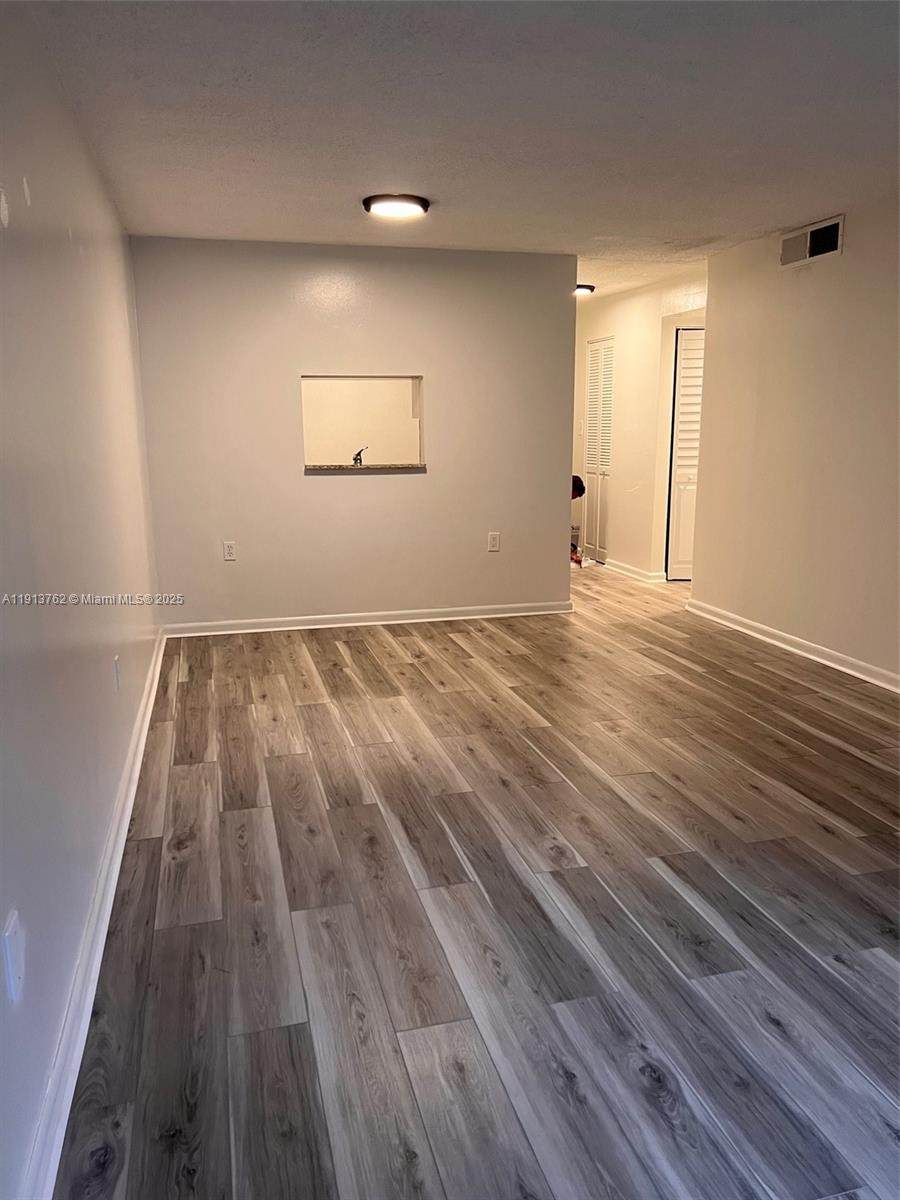 12035 2nd Ave - Photo 1