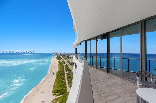 15701 Collins Ave - Photo 1