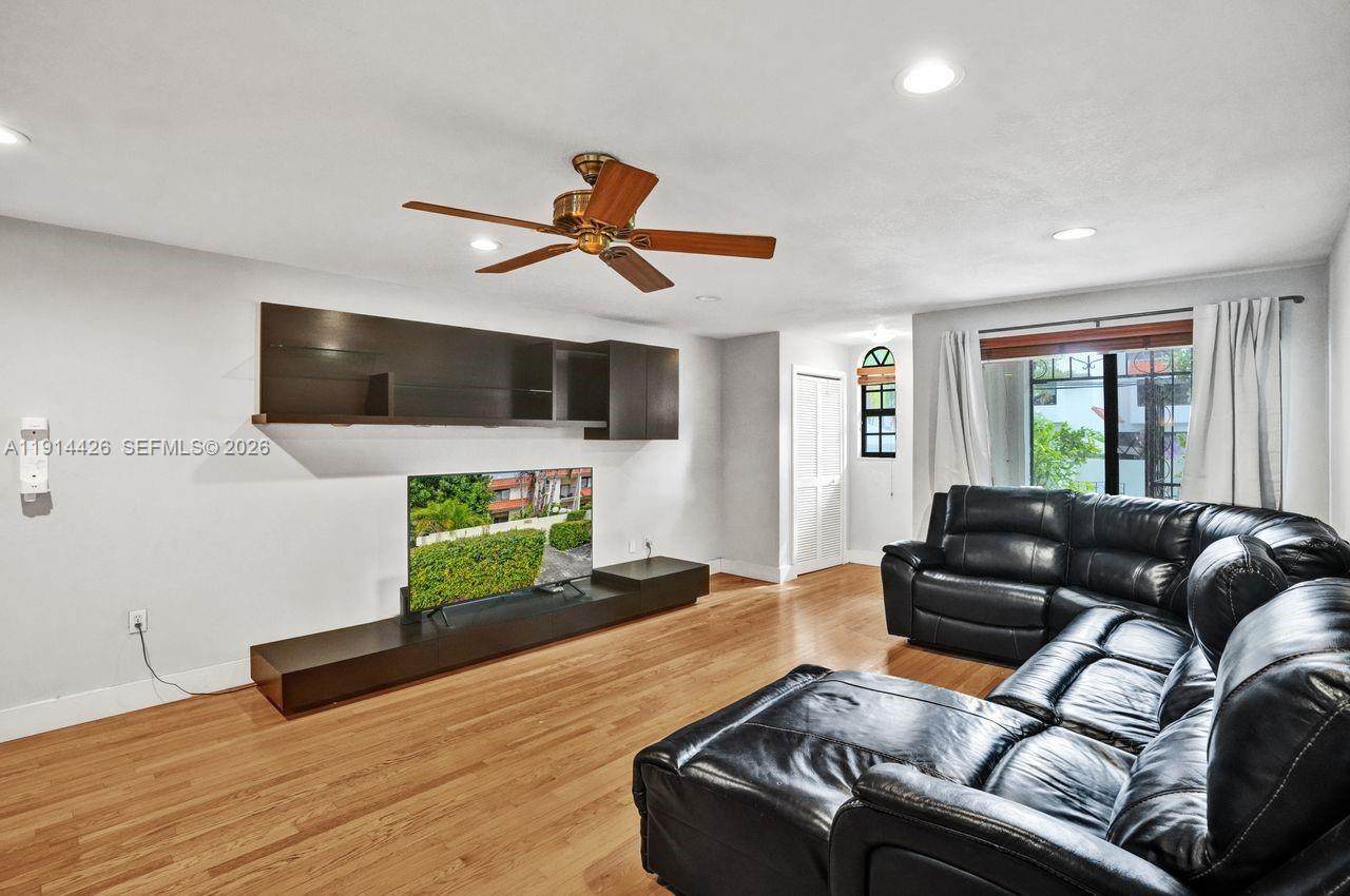 1503 105th St - Photo 1