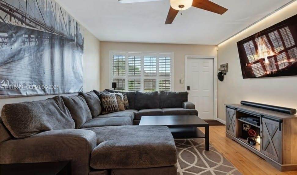 8069 19th Ct - Photo 1