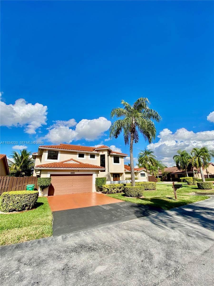 15071 44th Ter - Photo 1