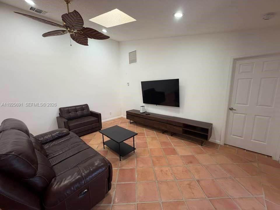 13680 Yarmouth Ct - Photo 1