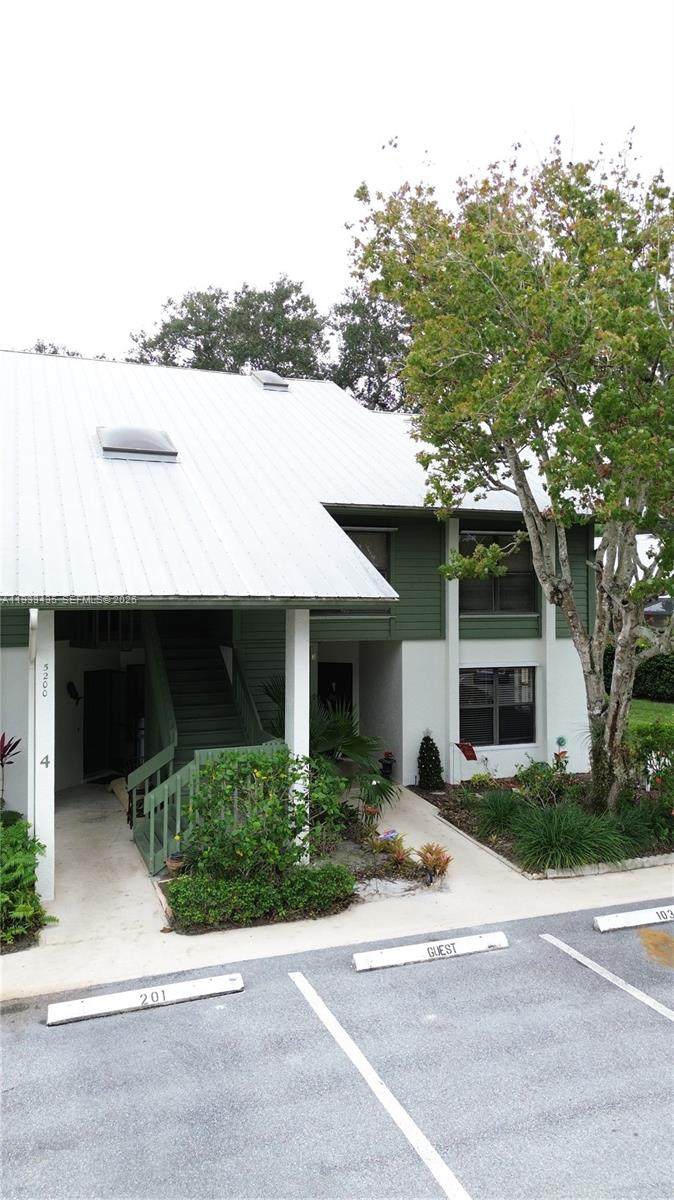 5200 Seascape Way - Photo 1