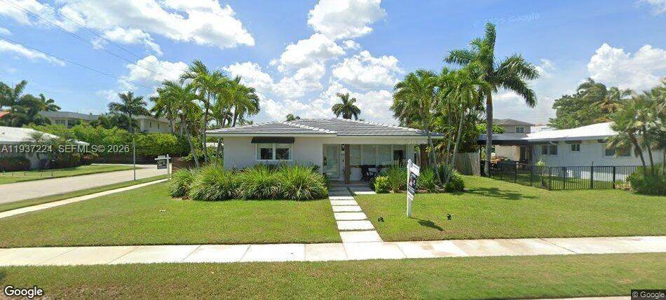 800 Polk St - Photo 1