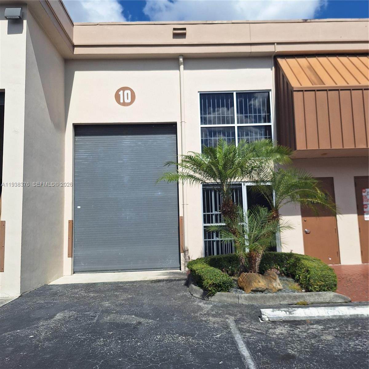 https://bt-photos.global.ssl.fastly.net/miami/orig_boomver_2_A11938376-2.jpg