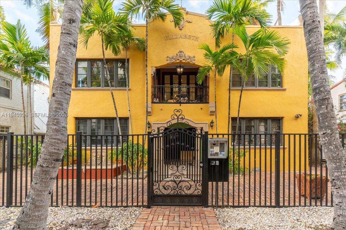 https://bt-photos.global.ssl.fastly.net/miami/orig_boomver_2_A11940926-2.jpg