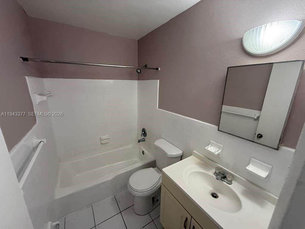 2916 Funston St - Photo 1