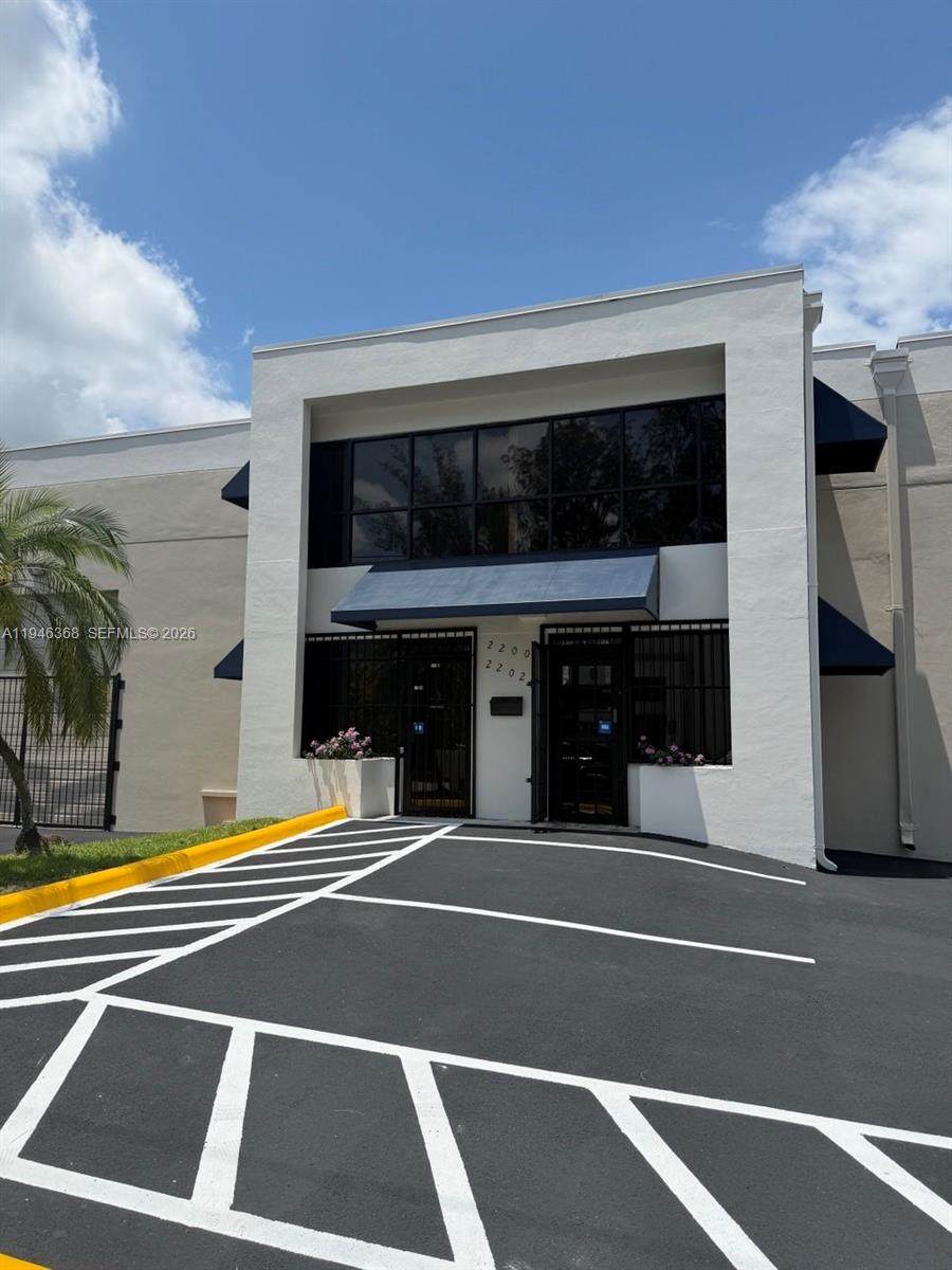 https://bt-photos.global.ssl.fastly.net/miami/orig_boomver_2_A11946368-2.jpg