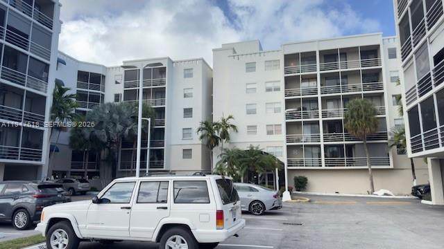 https://bt-photos.global.ssl.fastly.net/miami/orig_boomver_2_A11947518-2.jpg