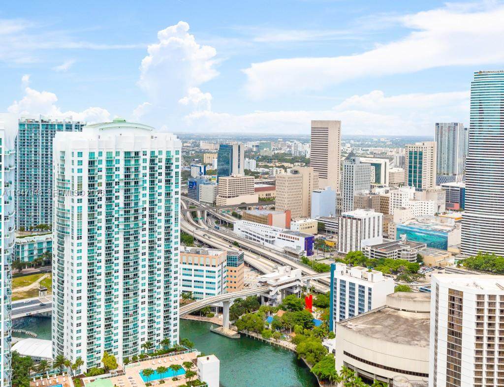 https://bt-photos.global.ssl.fastly.net/miami/orig_boomver_2_A11947948-2.jpg