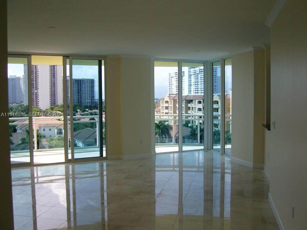 https://bt-photos.global.ssl.fastly.net/miami/orig_boomver_1_A11948935-2.jpg