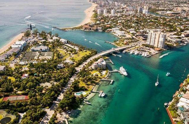 2508 Bay Dr - Photo 1