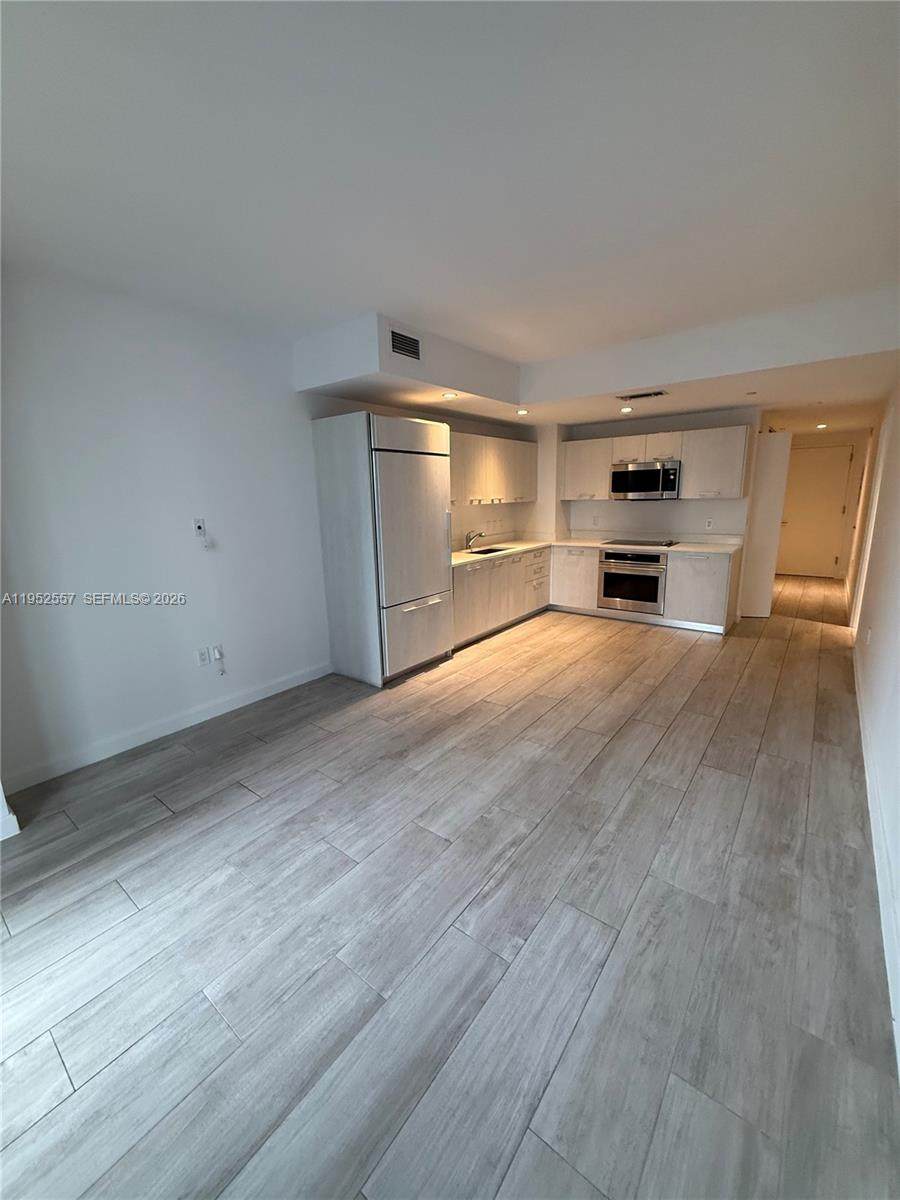 45 9th St - Photo 1