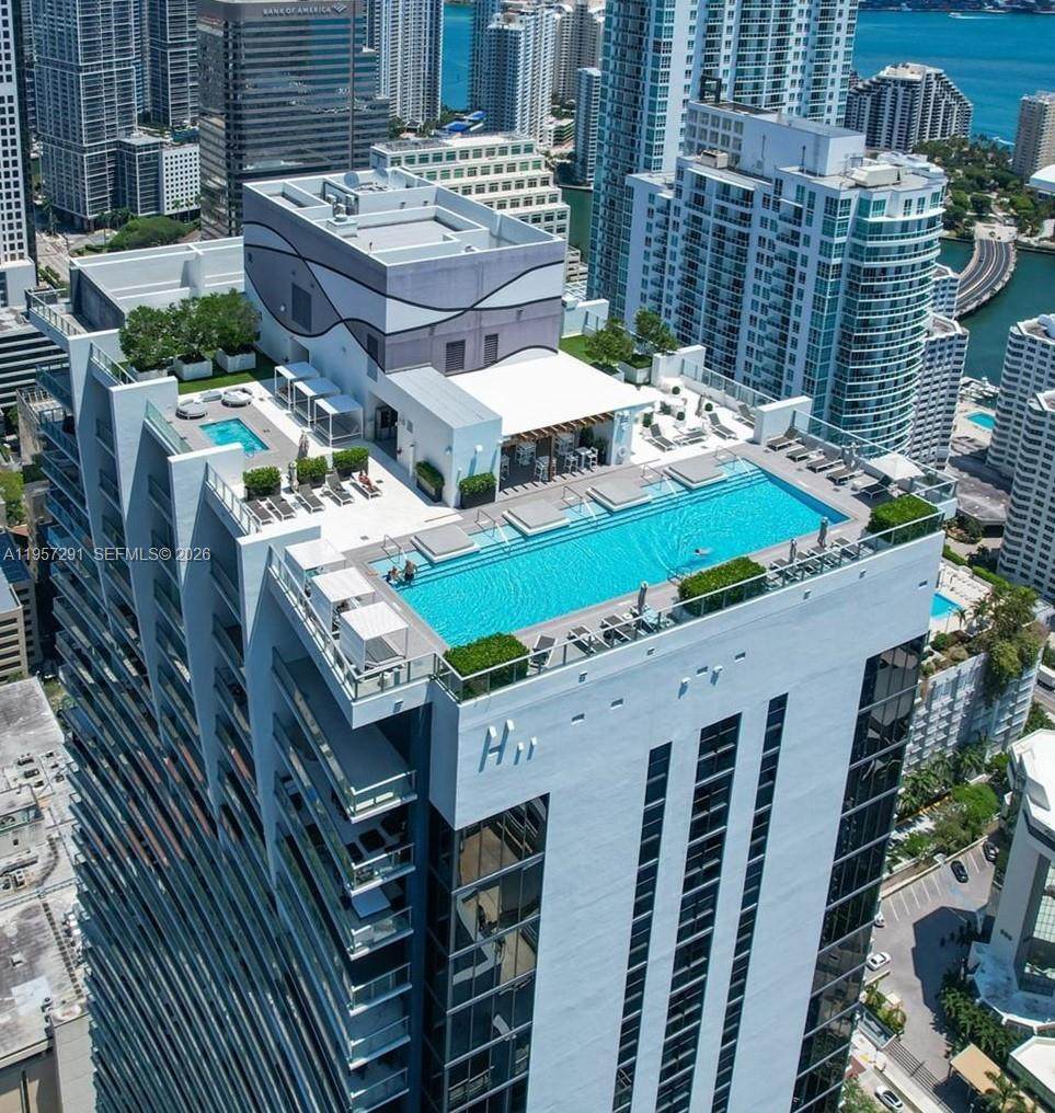 https://bt-photos.global.ssl.fastly.net/miami/orig_boomver_2_A11957291-2.jpg