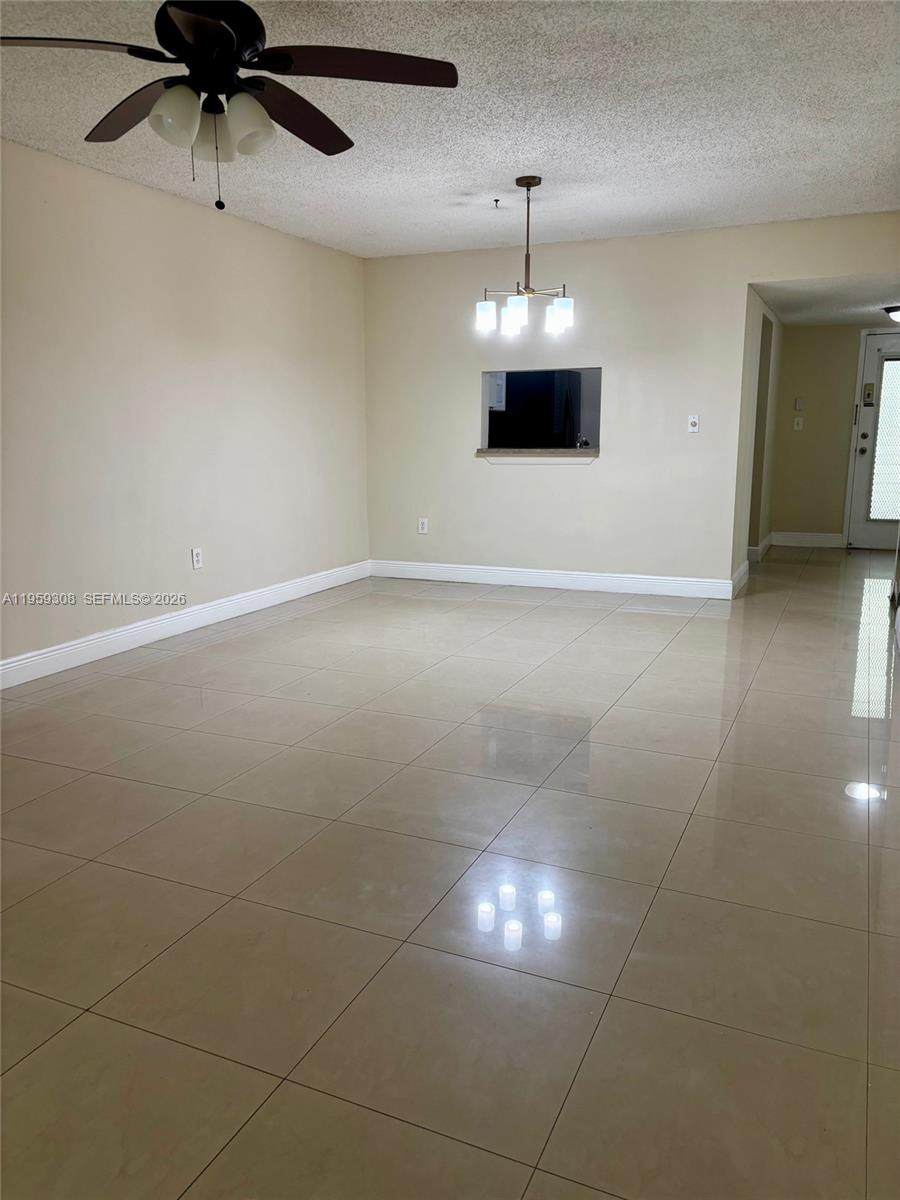 https://bt-photos.global.ssl.fastly.net/miami/1280_boomver_1_A11959308-2.jpg