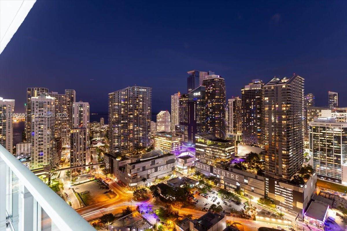 https://bt-photos.global.ssl.fastly.net/miami/orig_boomver_2_A11967850-2.jpg