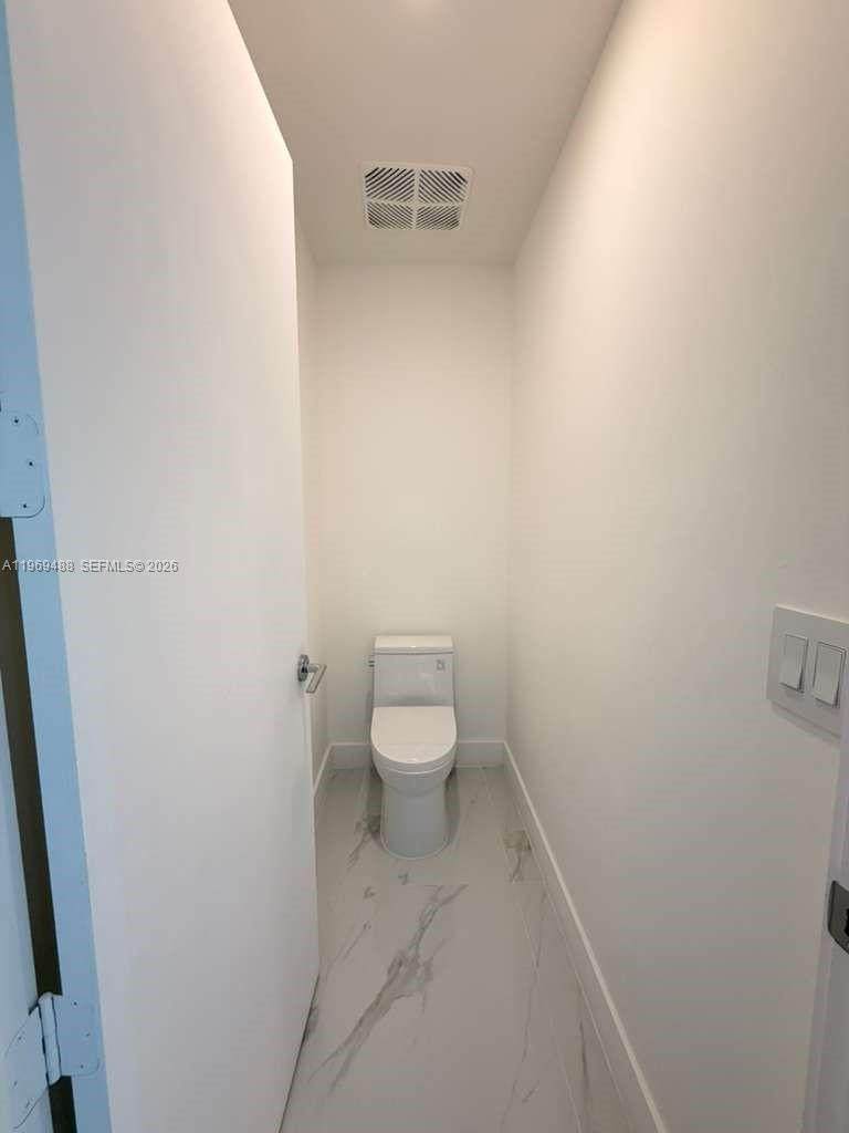 https://bt-photos.global.ssl.fastly.net/miami/orig_boomver_2_A11969488-2.jpg