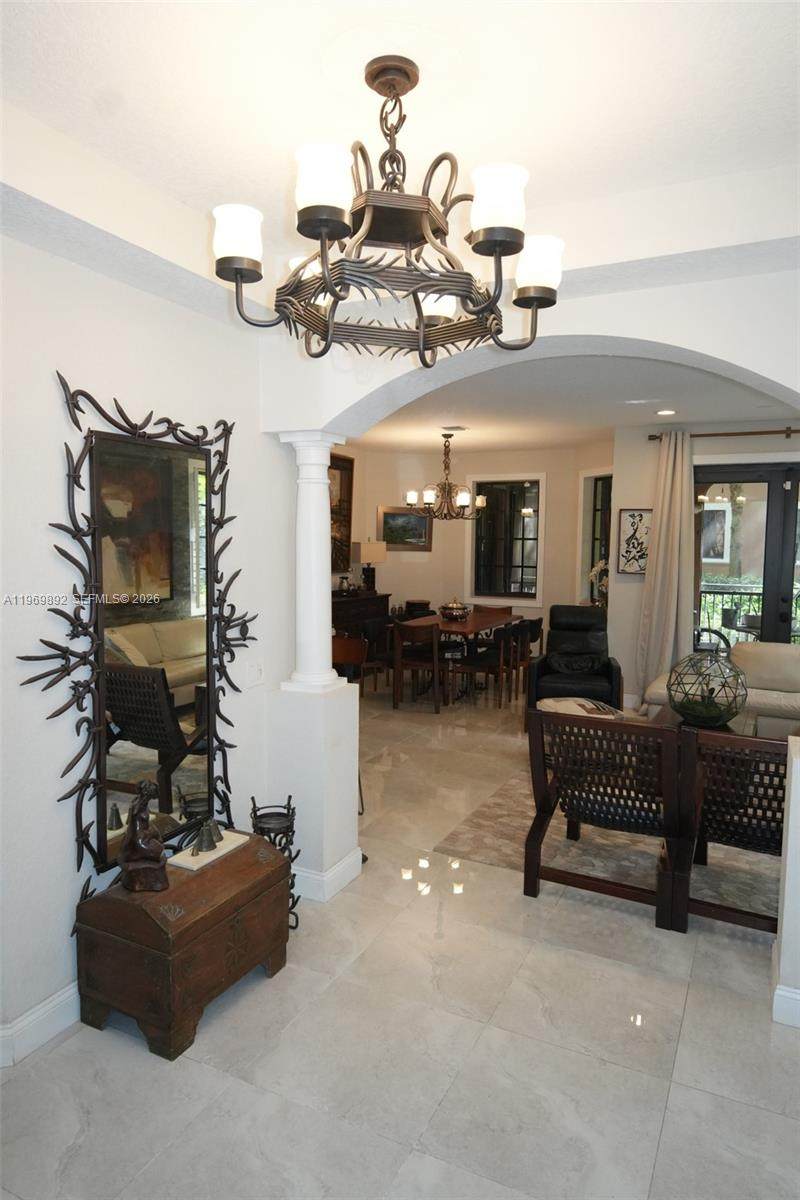 https://bt-photos.global.ssl.fastly.net/miami/1280_boomver_2_A11969892-2.jpg