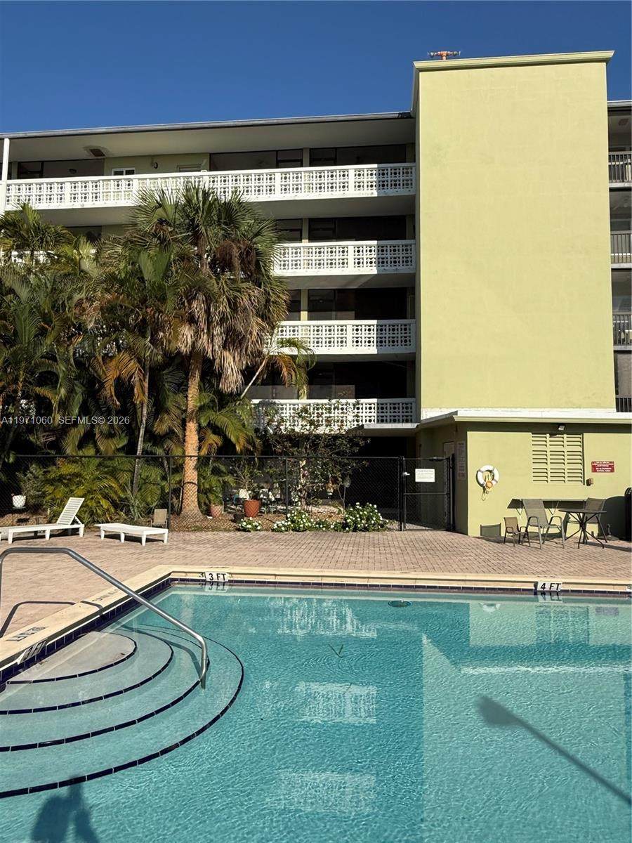 1425 Arthur St - Photo 1
