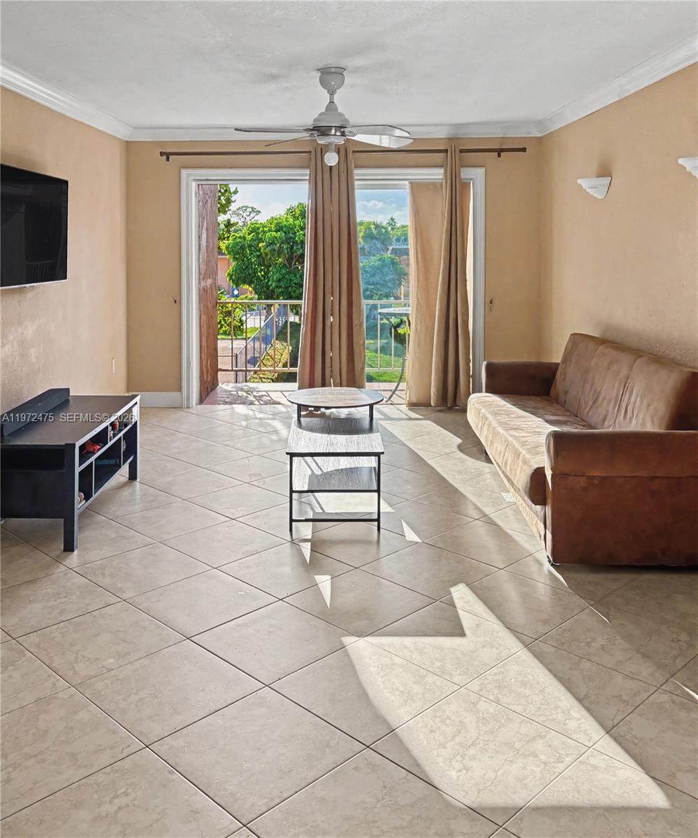 https://bt-photos.global.ssl.fastly.net/miami/orig_boomver_2_A11972475-2.jpg