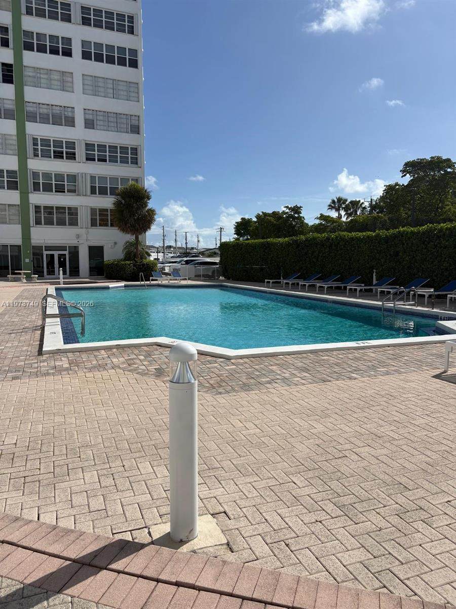 https://bt-photos.global.ssl.fastly.net/miami/orig_boomver_2_A11973749-2.jpg
