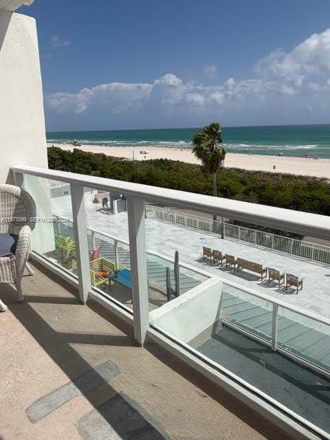https://bt-photos.global.ssl.fastly.net/miami/orig_boomver_1_A11977899-2.jpg