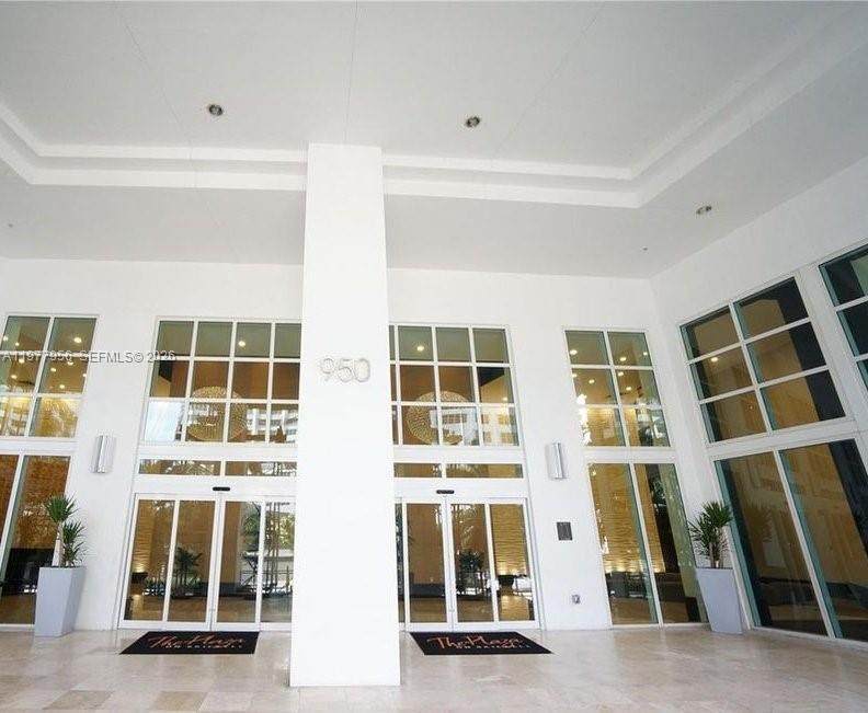 950 Brickell Bay Dr - Photo 1