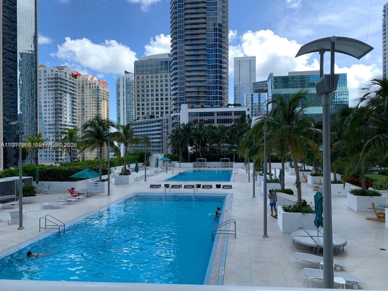 https://bt-photos.global.ssl.fastly.net/miami/orig_boomver_2_A11977956-2.jpg