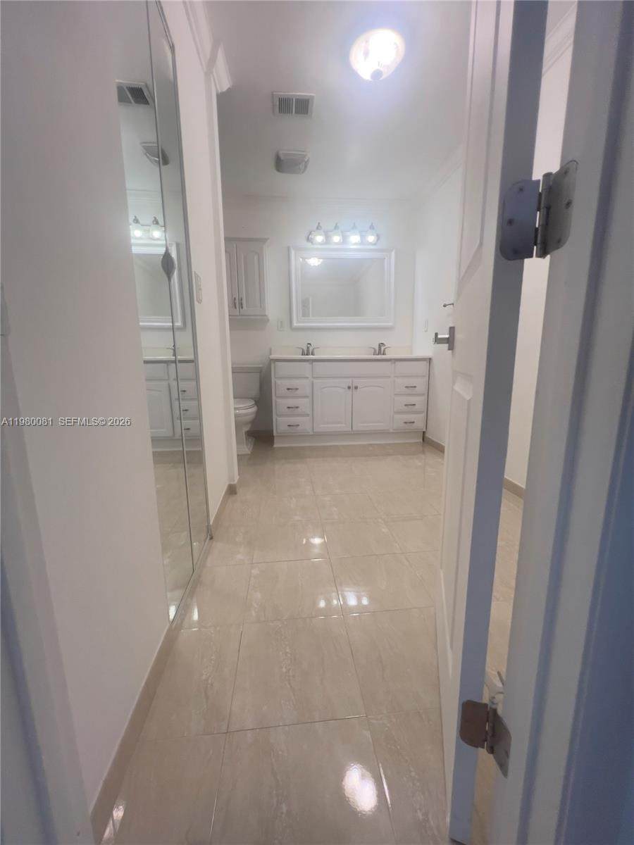 https://bt-photos.global.ssl.fastly.net/miami/orig_boomver_2_A11980081-2.jpg