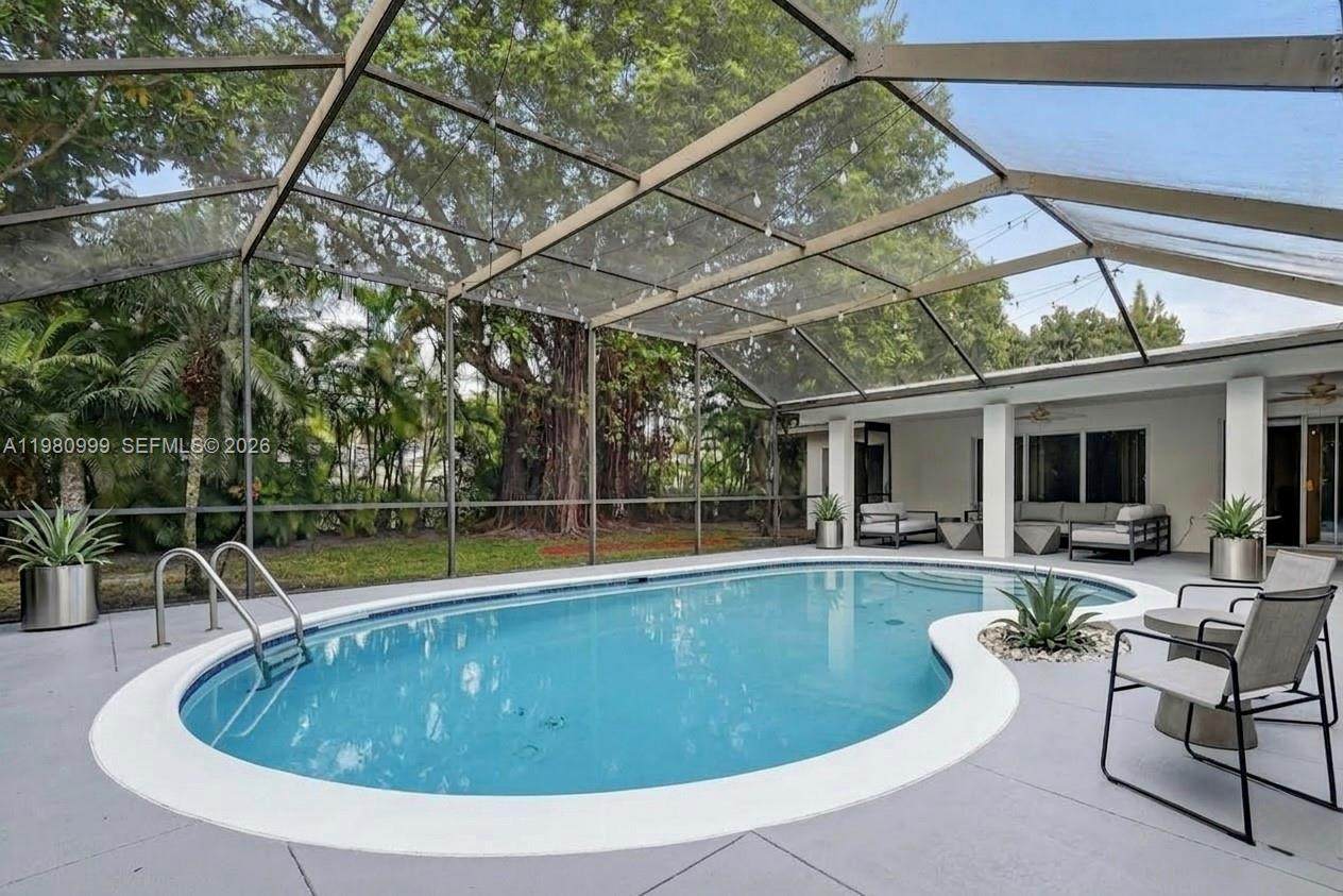 https://bt-photos.global.ssl.fastly.net/miami/orig_boomver_2_A11980999-2.jpg