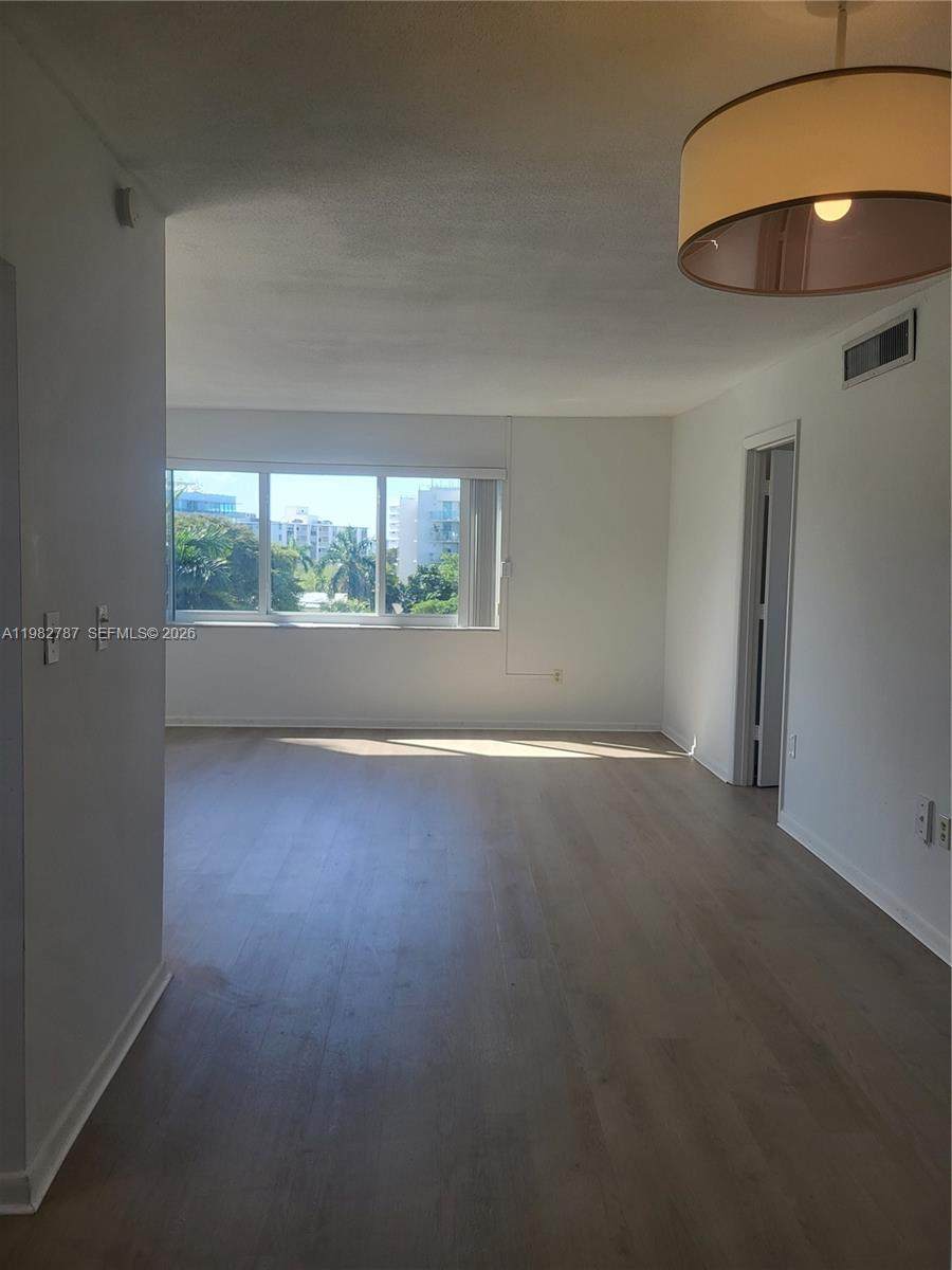 1020 94th St - Photo 1