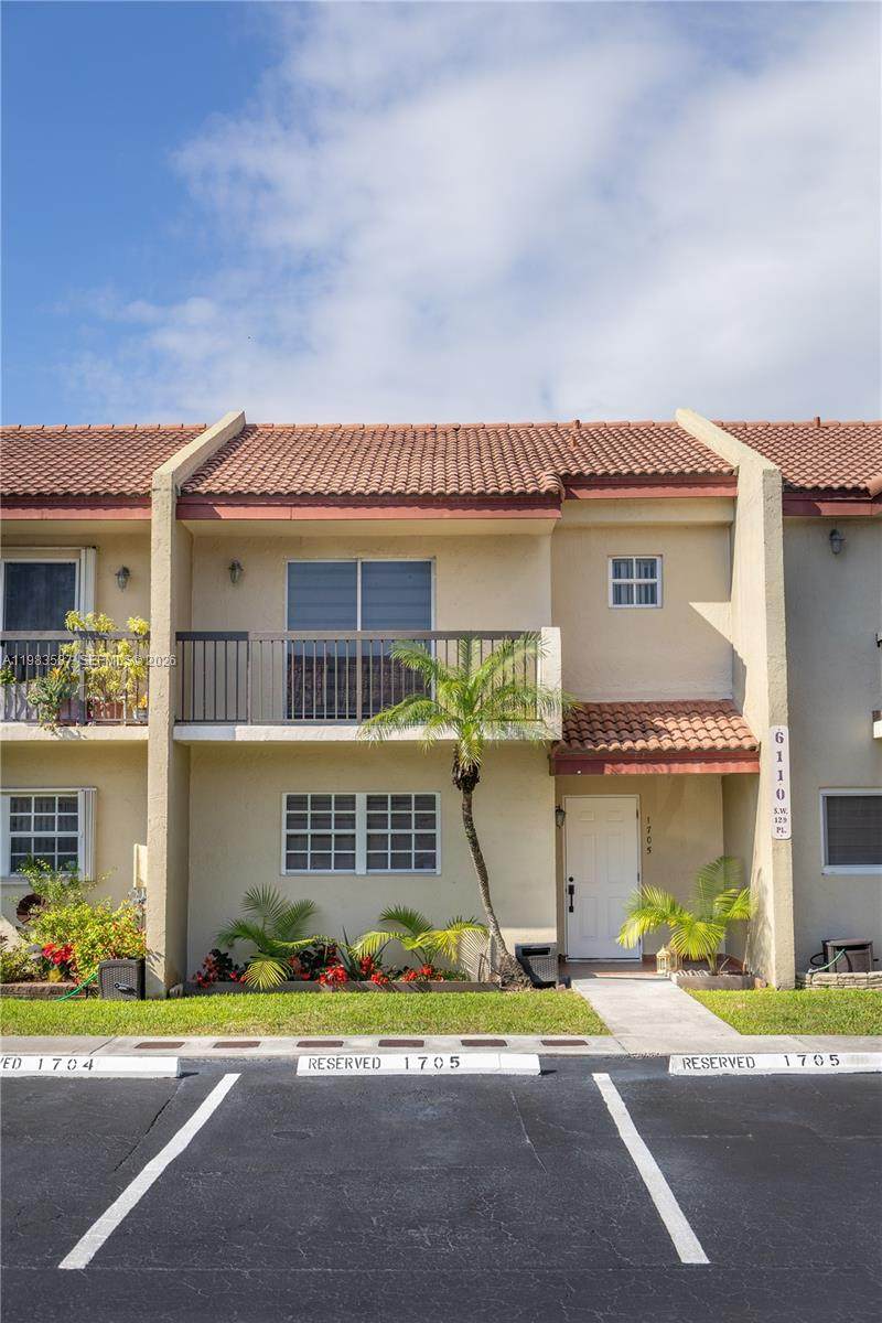 https://bt-photos.global.ssl.fastly.net/miami/orig_boomver_2_A11983587-2.jpg