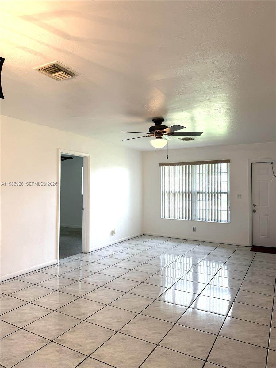 https://bt-photos.global.ssl.fastly.net/miami/1280_boomver_2_A11986926-2.jpg
