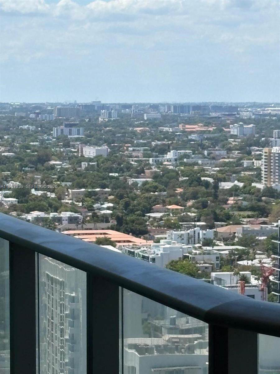 https://bt-photos.global.ssl.fastly.net/miami/orig_boomver_2_A11987339-2.jpg