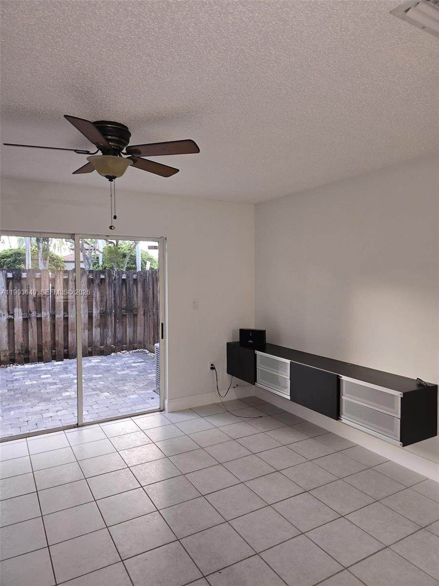 https://bt-photos.global.ssl.fastly.net/miami/orig_boomver_2_A11993649-2.jpg