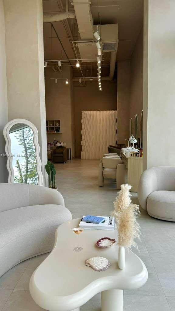 https://bt-photos.global.ssl.fastly.net/miami/orig_boomver_2_A12001201-2.jpg