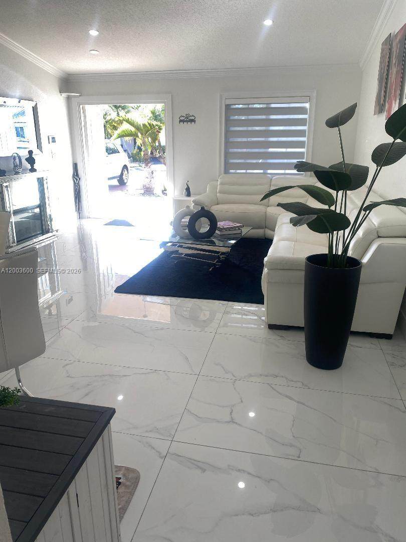 https://bt-photos.global.ssl.fastly.net/miami/orig_boomver_2_A12003600-2.jpg