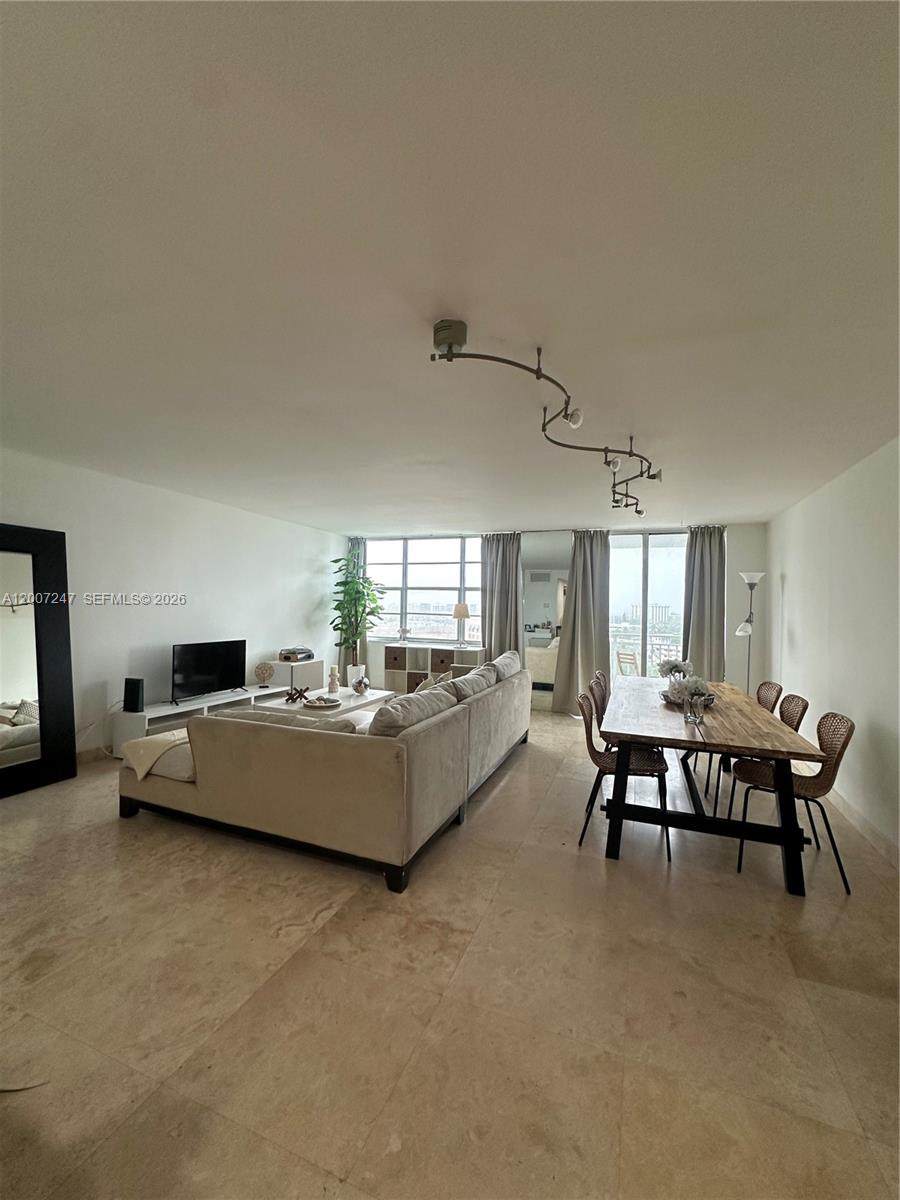 2100 Sans Souci Blvd - Photo 1