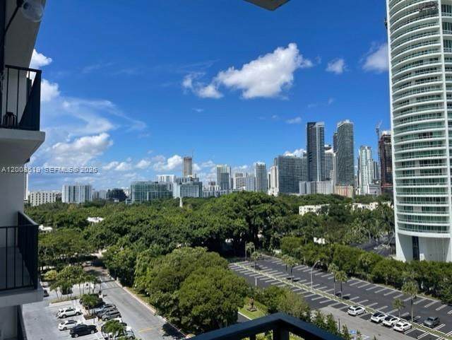 https://bt-photos.global.ssl.fastly.net/miami/orig_boomver_2_A12008519-2.jpg