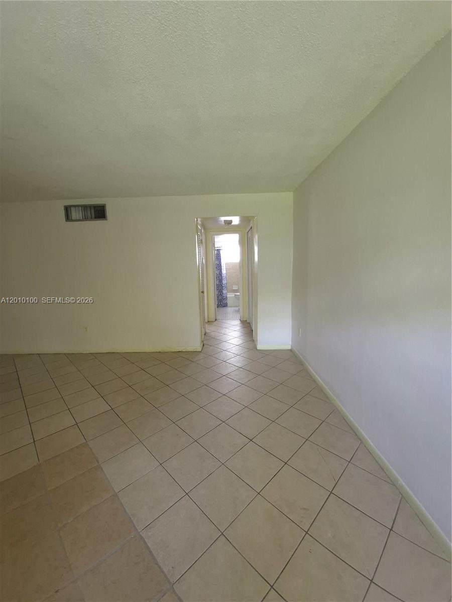 https://bt-photos.global.ssl.fastly.net/miami/1280_boomver_2_A12010100-2.jpg
